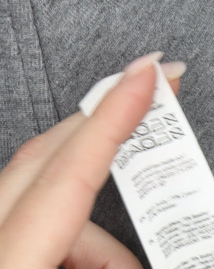 F&F Men’s Grey TKYO Pullover Hoodie L Logo Graphic Hooded Sweatshirt