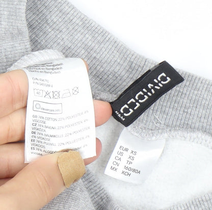 H&M Women’s Grey Pullover Sweatshirt Size 8 Graphic Print