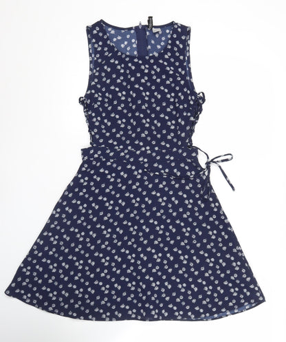 H&M Divided Women’s Blue Floral A-Line Dress Size 6 Sleeveless V-Neck