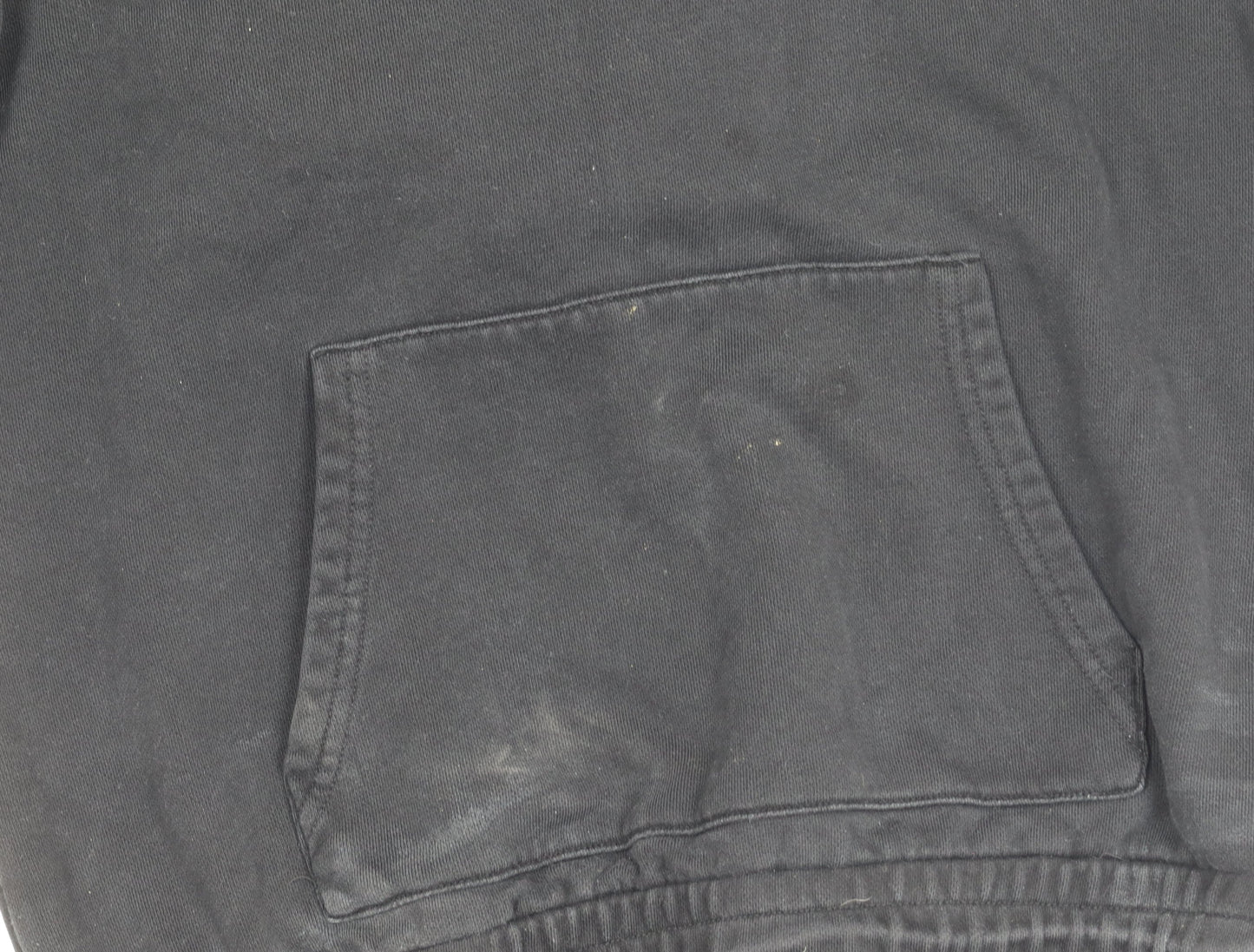 Manière De Voir Men's Black Pullover Hoodie M Logo Graphic