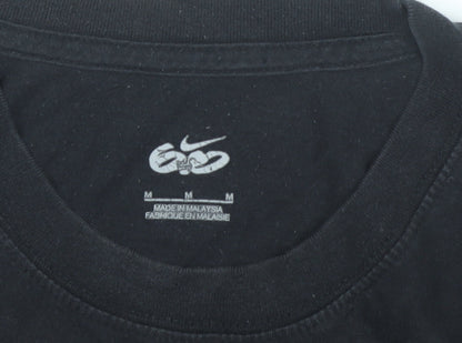 Nike Men’s Black M Graphic Print Crew Neck Short Sleeve T-Shirt