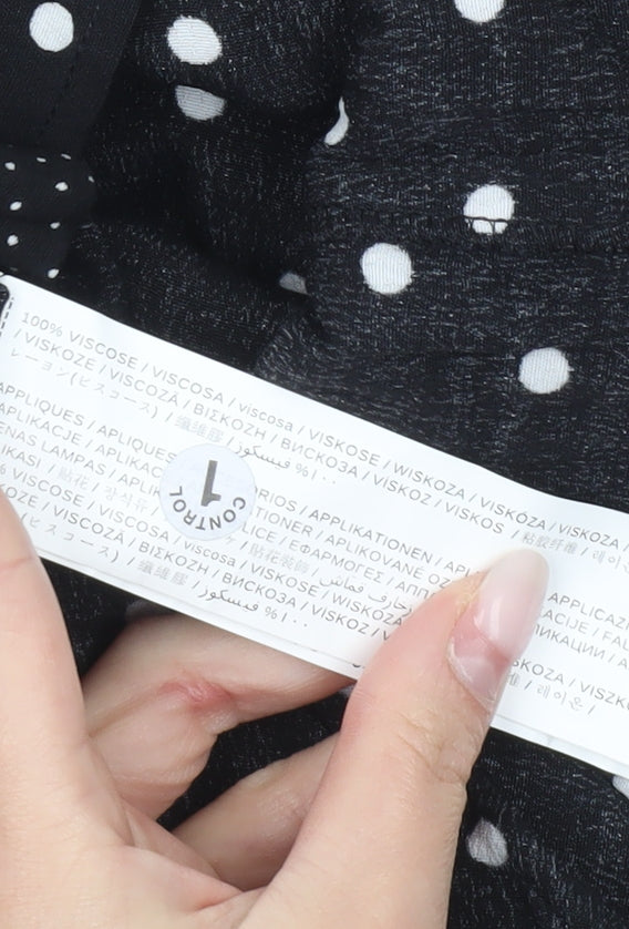 Womens UK Size XS MNG Black Basic Button-Up