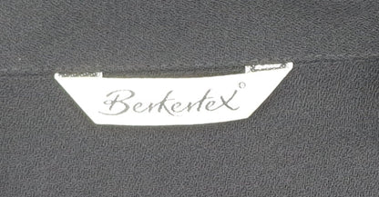 Berkertex Women Black Collared Blouse Size 16 Short Sleeve Workwear