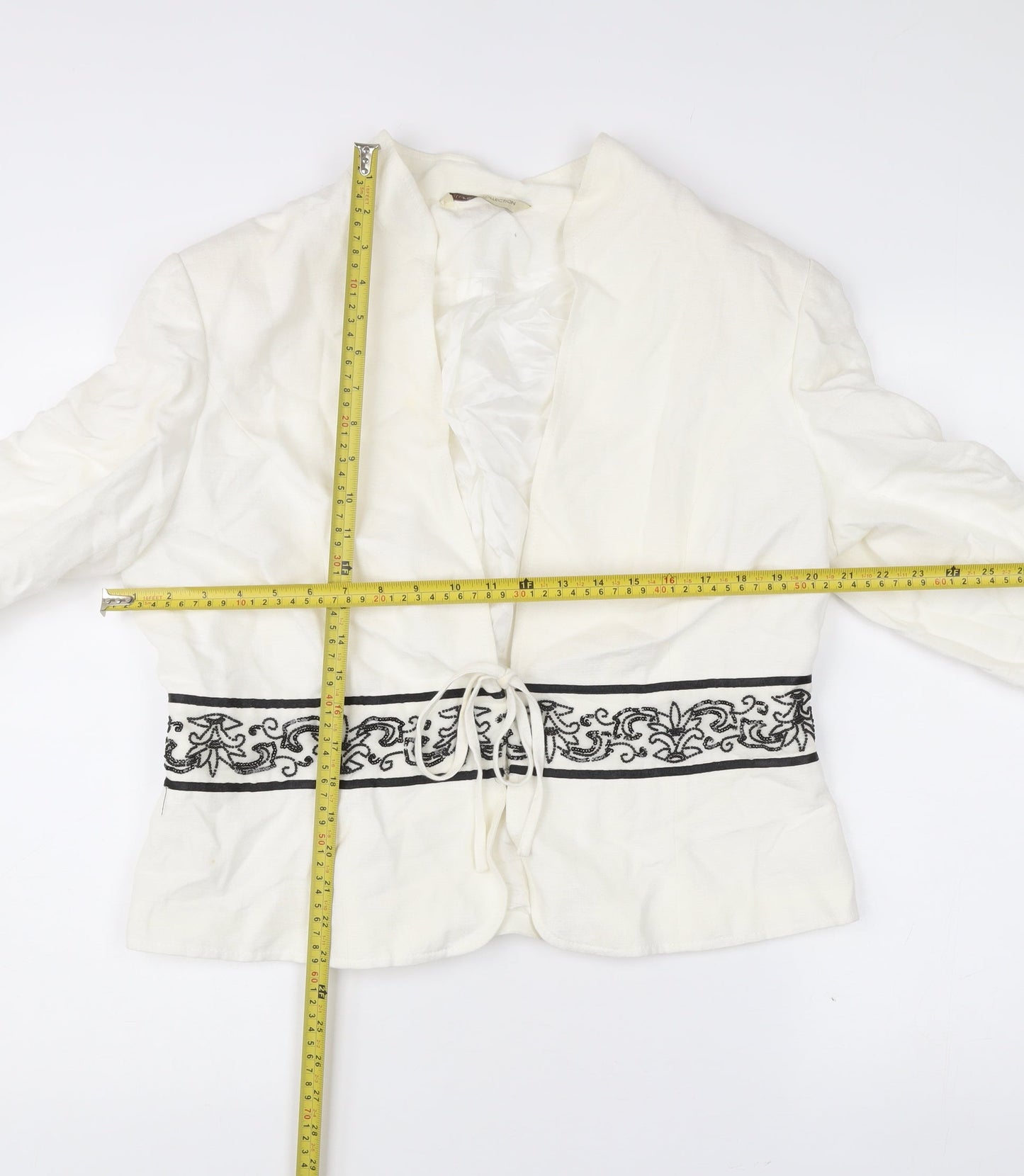 Illusion Collection Women’s White Blazer Size 18 Embroidered Tie Waist