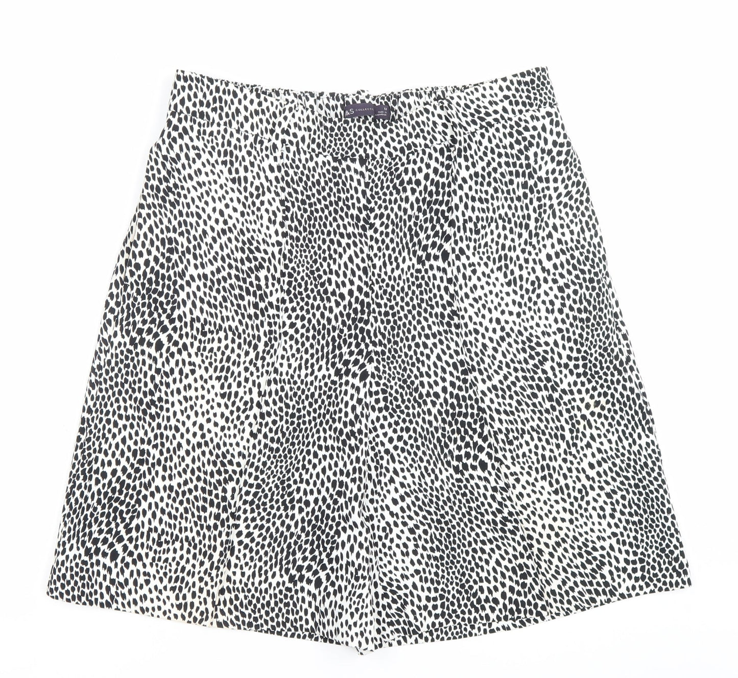 Marks and Spencer Women Black Animal Print Chino Shorts Size 12