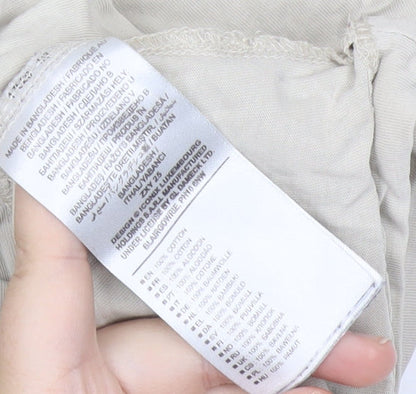 Umbro Men’s Beige L Crew Neck Short Sleeve Sports T-Shirt