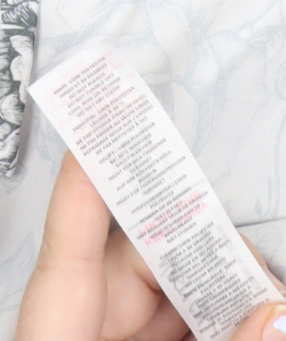 Nasty Gal Women's White Floral Cropped Button-Up Shirt Size 12