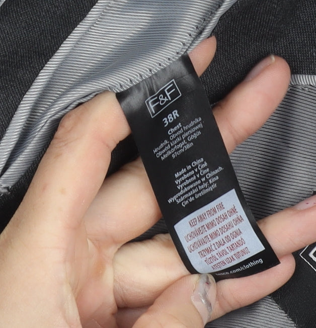 F&F Men’s Grey 38R Blazer Jacket Two-Button Notch Lapel Formal