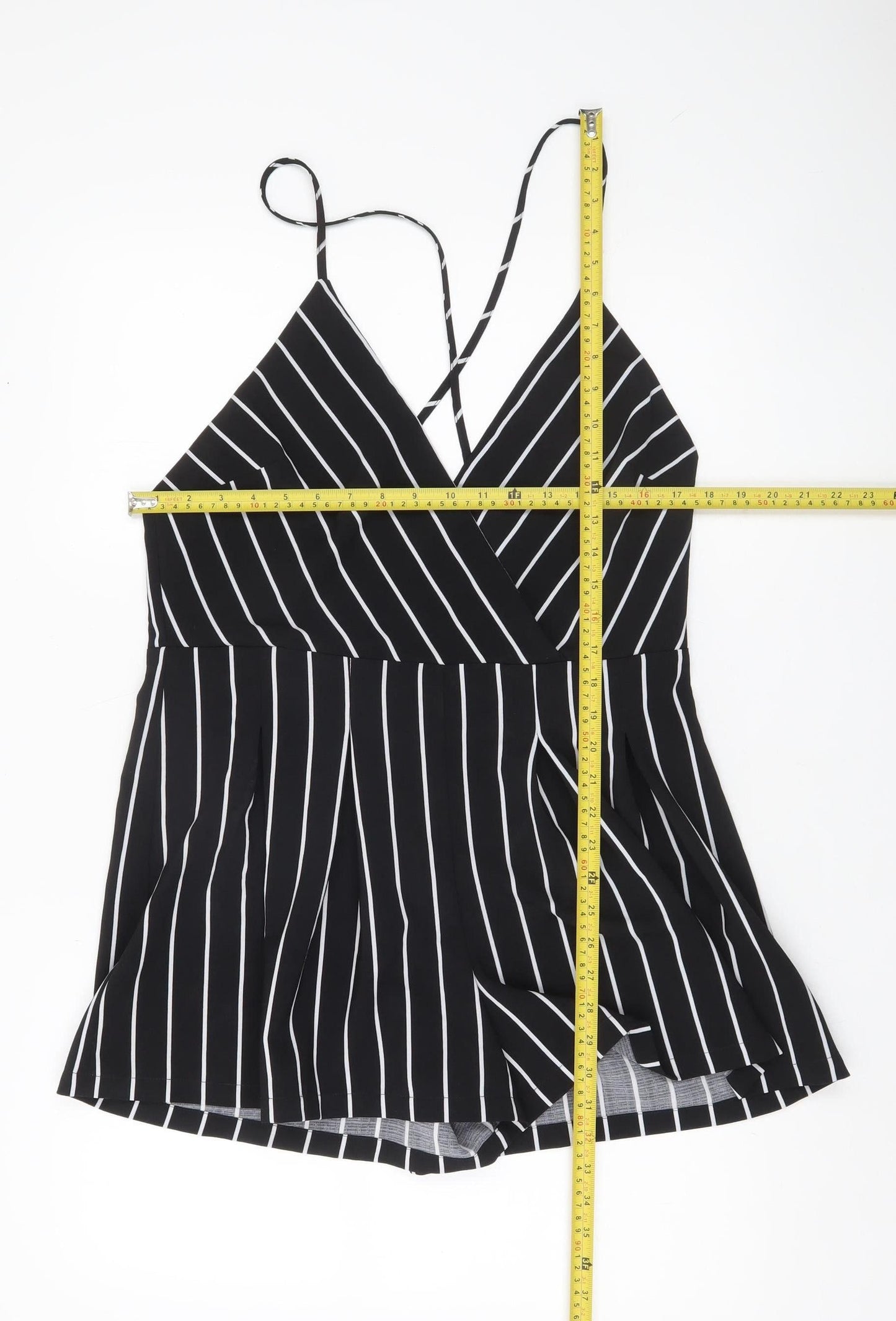 Cameo Rose Womens Size 16 Black Striped Sleeveless V-Neck Playsuit