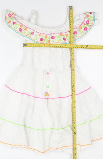 Johnnie b Teens White Embroidered Skater Dress Size 8 Sleeveless Summer