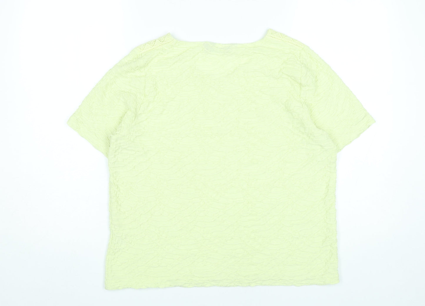 Isle Women’s Yellow Short Sleeve Crochet Accent T-Shirt Size 14