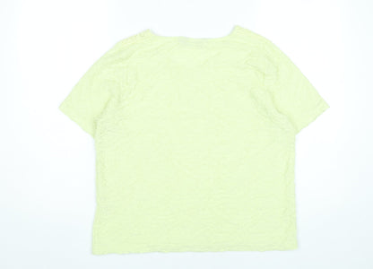 Isle Women’s Yellow Short Sleeve Crochet Accent T-Shirt Size 14