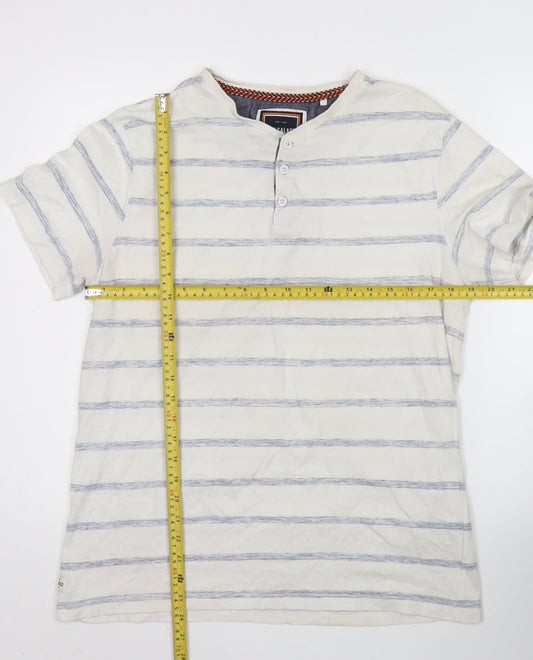 SoulCal & Co Men’s White Striped Henley Short Sleeve T-Shirt Size L