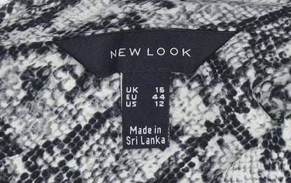 New Look Women Black Animal Print Button-Up Shirt Size 16