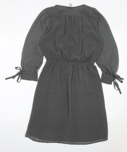 H&M Women’s Black Geometric Knee Length Shift Dress Size 8