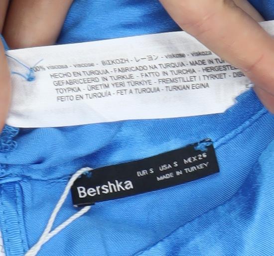 Bershka Women’s Blue Satin Cropped Blouse Top S Long Sleeve Party
