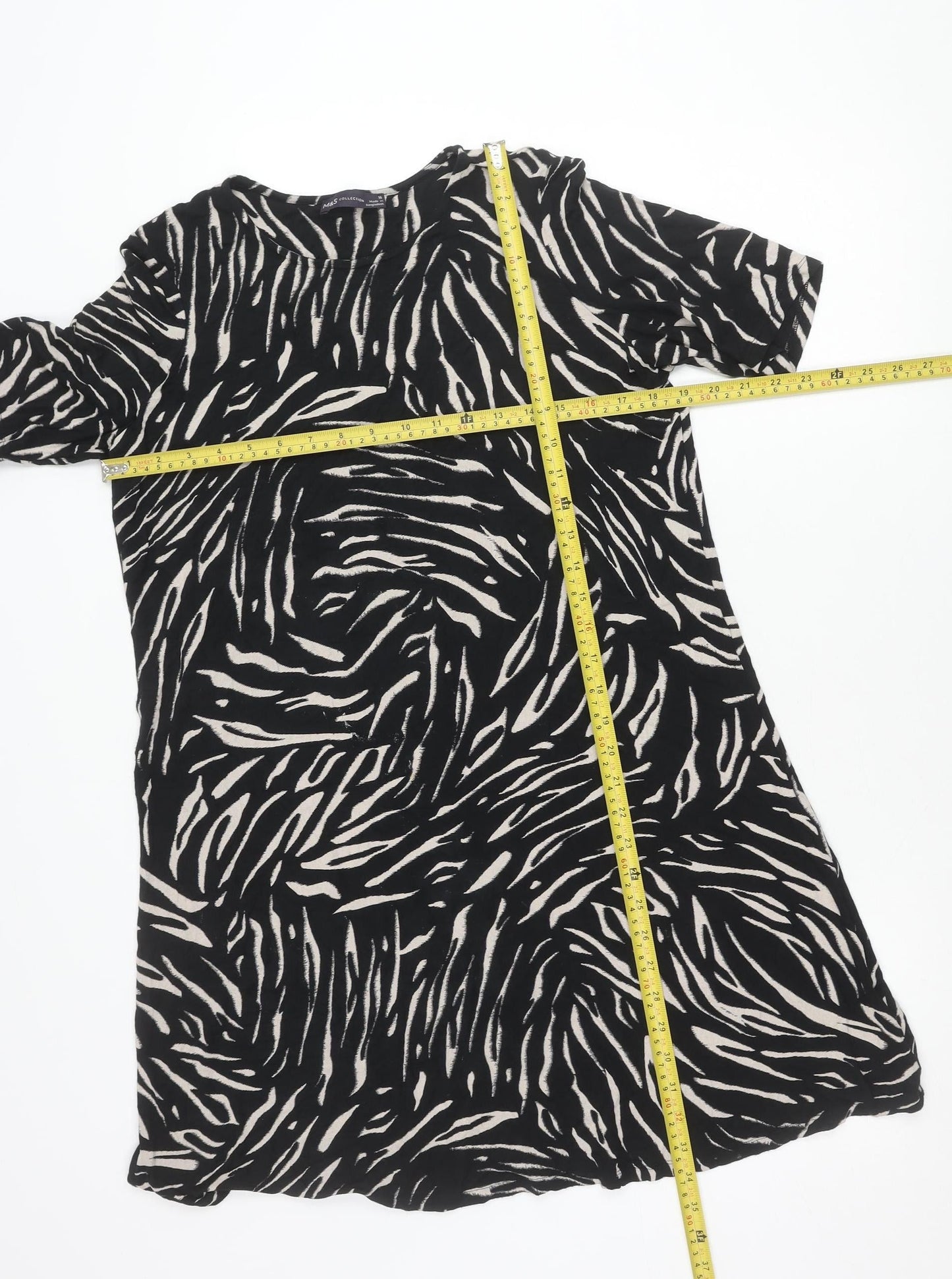 Womens UK Size 16 Marks and Spencer Black Basic T-Shirt