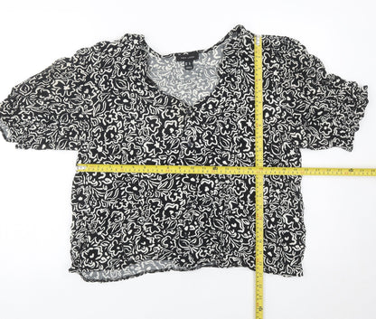 New Look Women’s Black Floral Viscose Cropped Blouse UK 16