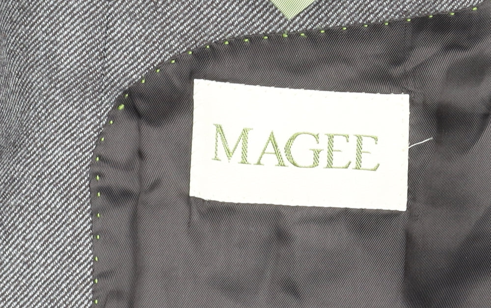 Magee Men's Grey Wool Herringbone Blazer Jacket 44R Classic Fit