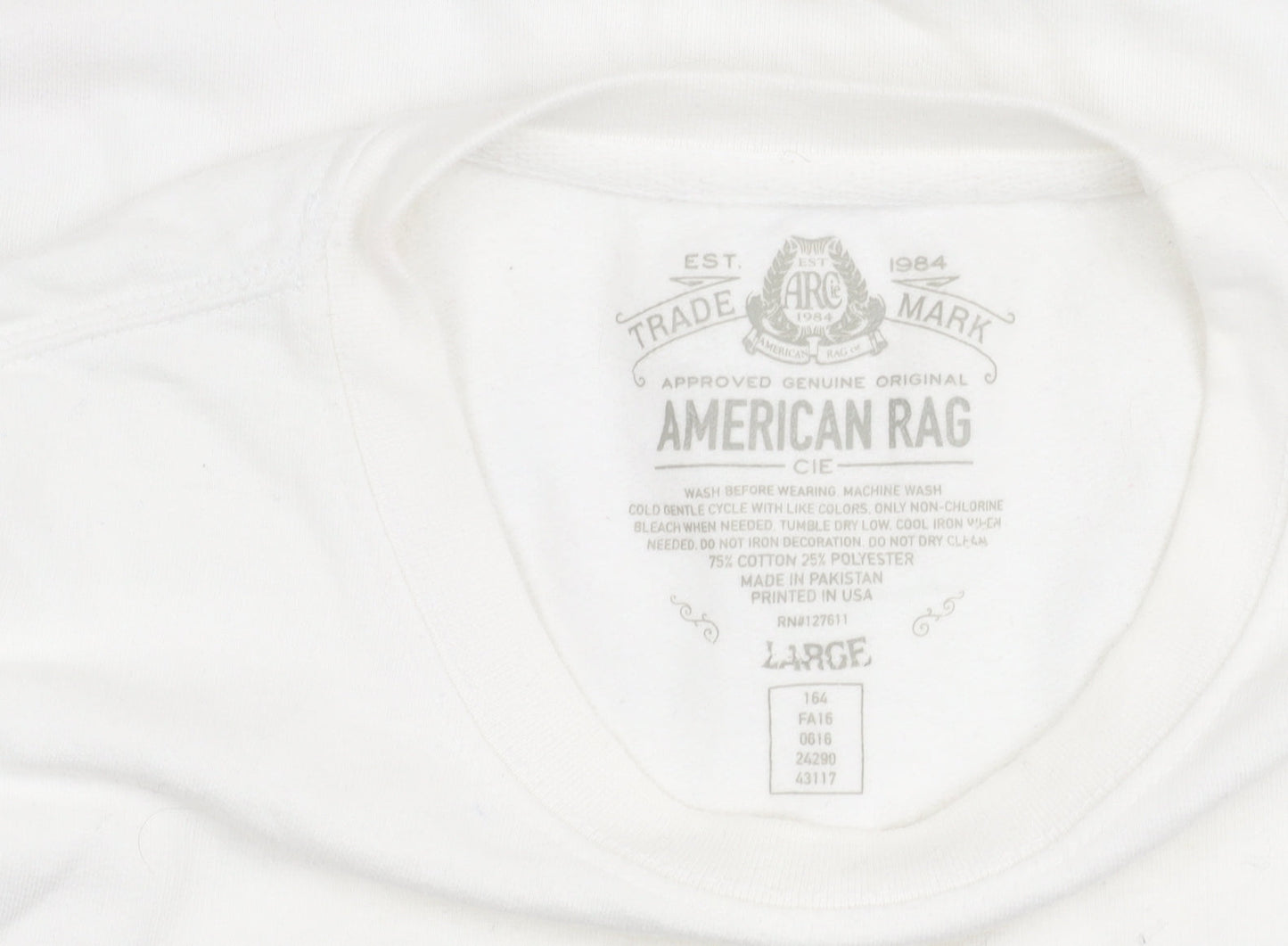 American Rag Men’s White Christmas Dog Print Sweatshirt L