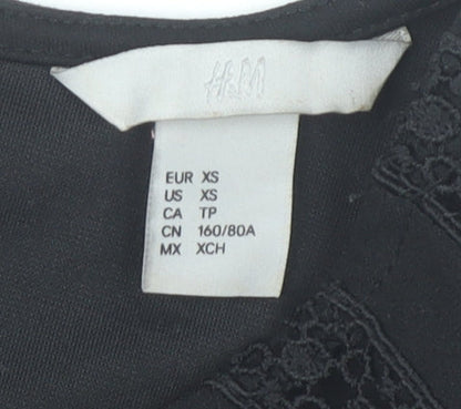 H&M Women Black XS A-Line Lace Short Sleeve Knee Length Dress