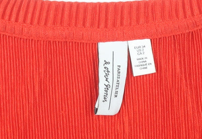 & Other Stories Women Red Size 6 Short Sleeve Scoop Neck T-Shirt