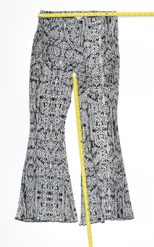 Topshop Petite Women's Black Geometric Flared Trousers Size 12