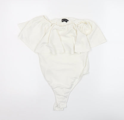 PrettyLittleThing Women White Size 8 Off Shoulder Ruffle Bodysuit Blouse