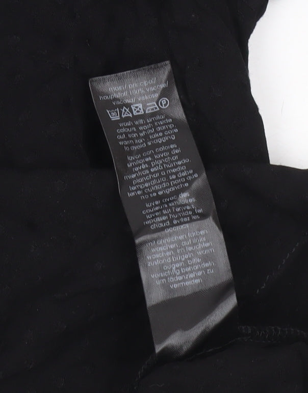 Ro&Zo Women’s Black Viscose Tunic Blouse Size 6 Short Puff Sleeve