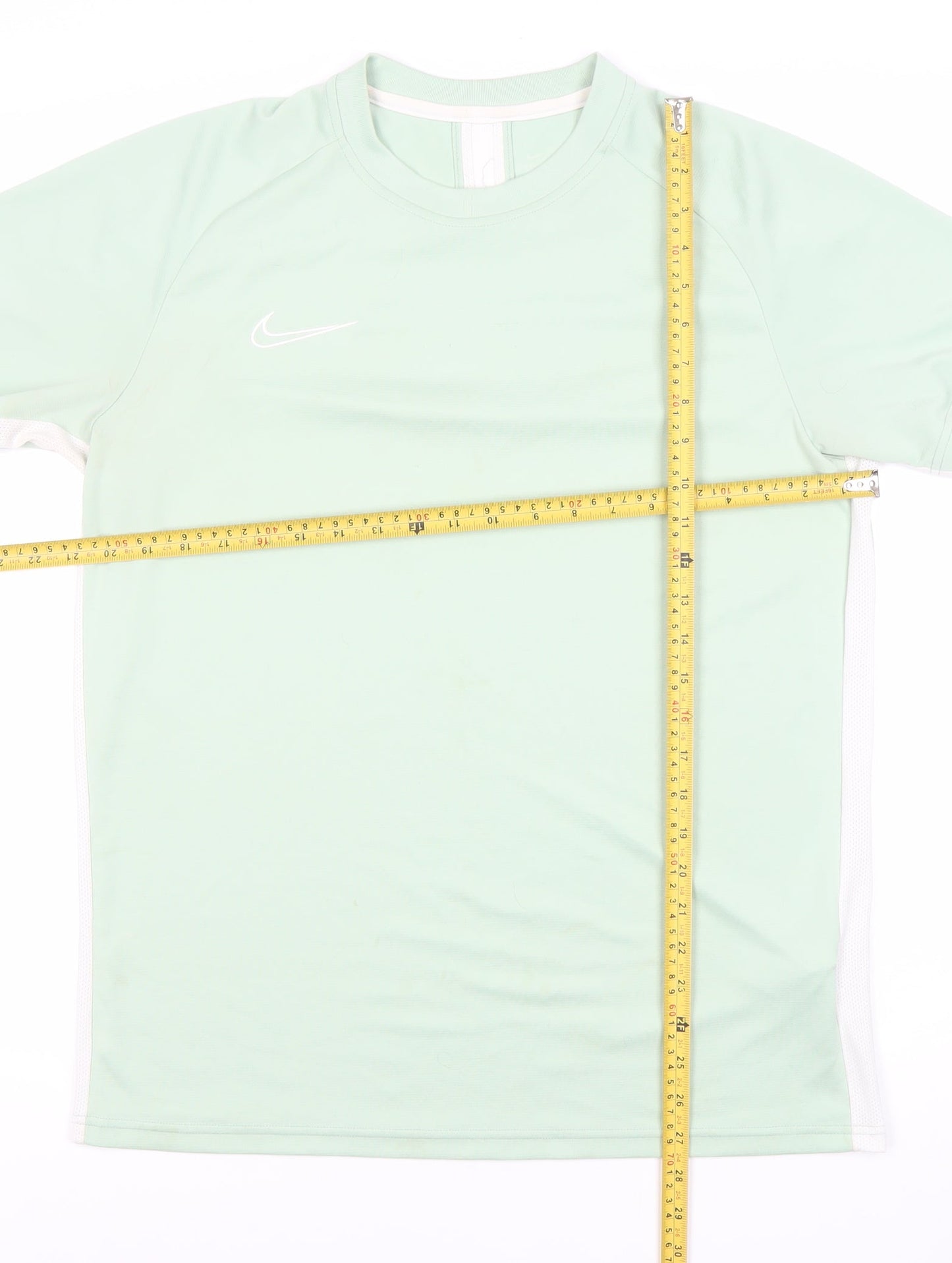 Mens UK Size L Nike Green FootballGym & TrainingRunning & Jogging T-Shirt