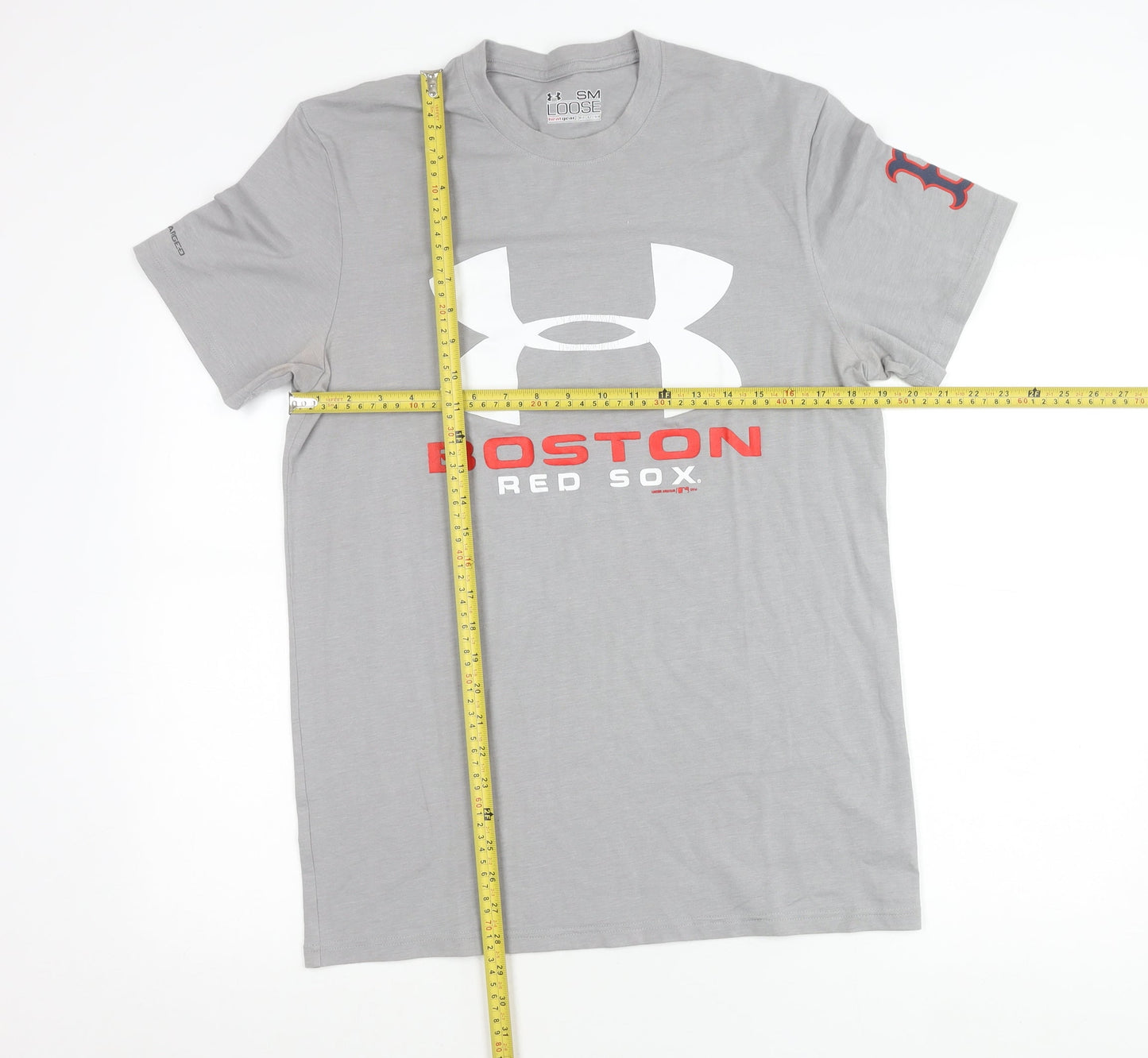 Under Armour Men’s Grey Boston Red Sox Graphic T-Shirt Small