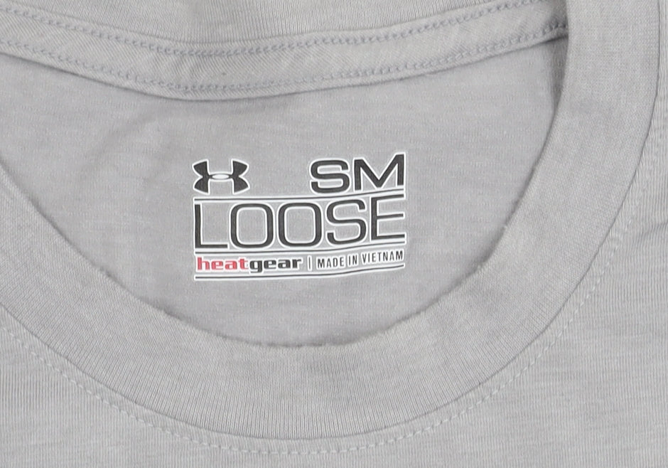 Under Armour Men’s Grey Boston Red Sox Graphic T-Shirt Small