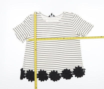 New Look Women’s White Striped T-Shirt Size 8 Short Sleeve Floral Hem