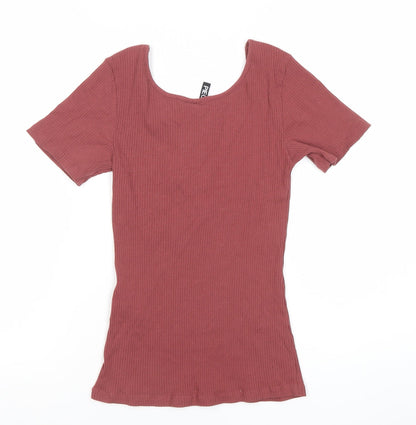Pieces Women’s Red Scoop Neck Short Sleeve Slim Fit T-Shirt Size M