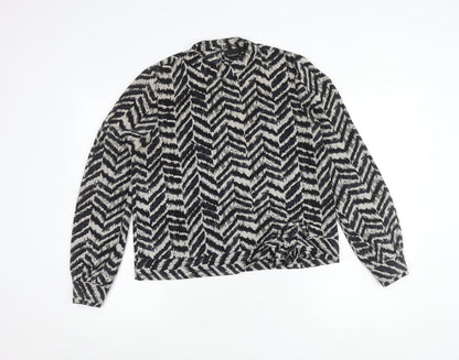 b.young Women’s Black & White Blouse Size 6 Geometric Long Sleeve
