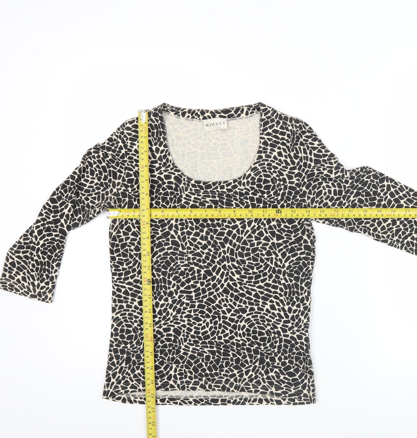 Minuet Women's Black Animal Print Jersey Top Size 8 3/4 Sleeve Scoop Neck