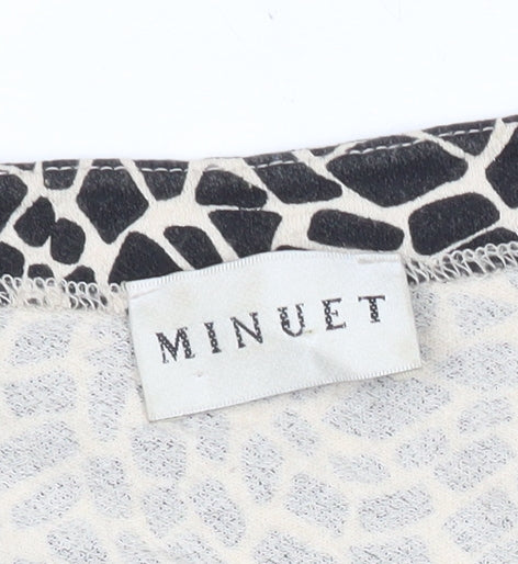 Minuet Women's Black Animal Print Jersey Top Size 8 3/4 Sleeve Scoop Neck