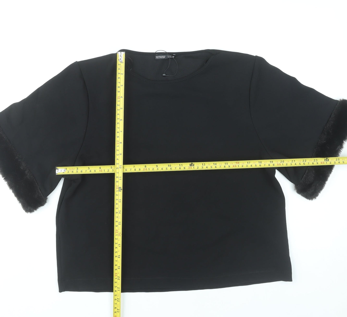 Zara Women Black Size 12 Cropped Blouse with Fur Trim Sleeves