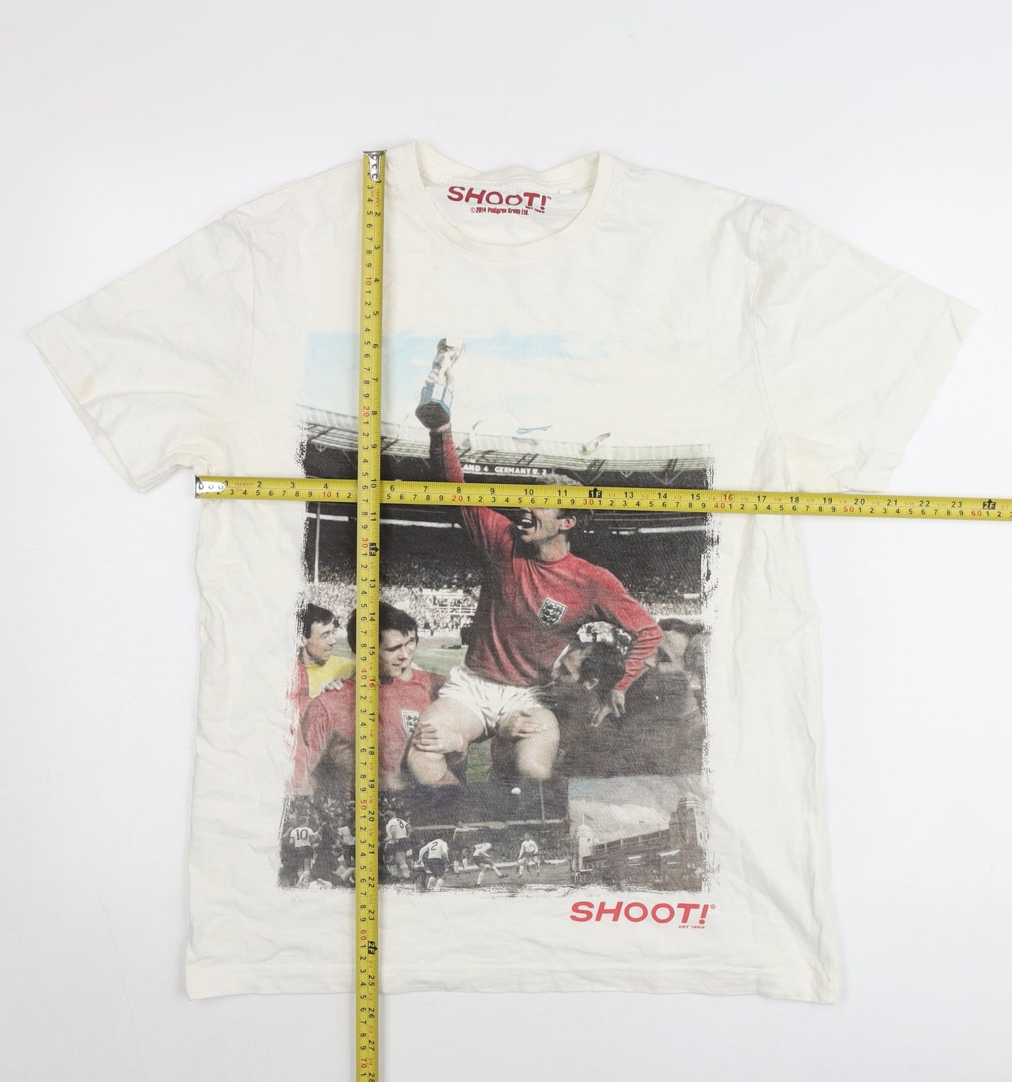 Tu Men’s White Small Graphic Shoot! Retro Football T-Shirt