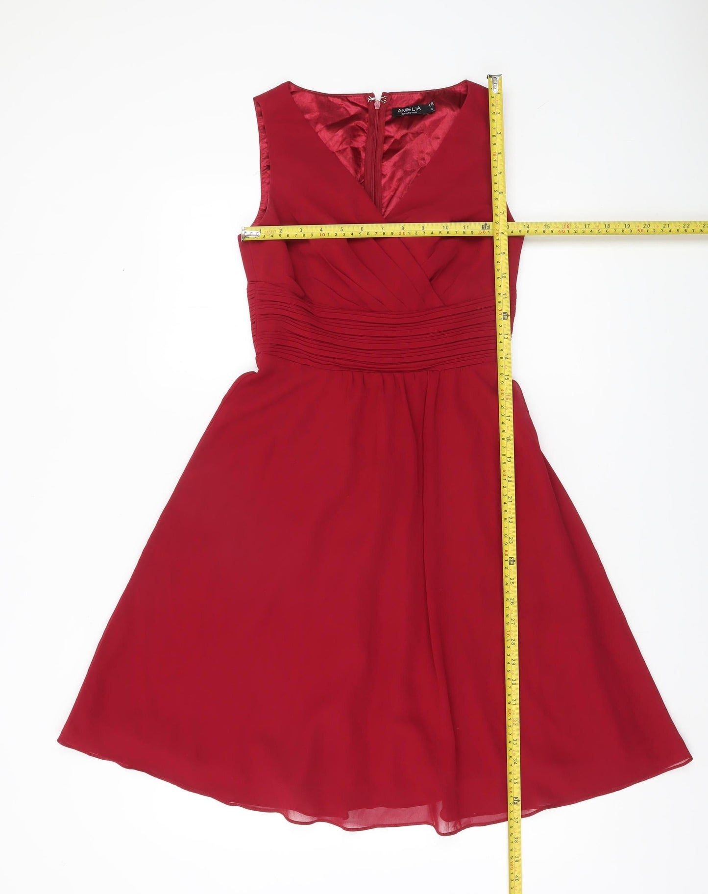 Amelia Collection Women Red Size 6 A-Line Sleeveless Knee Dress