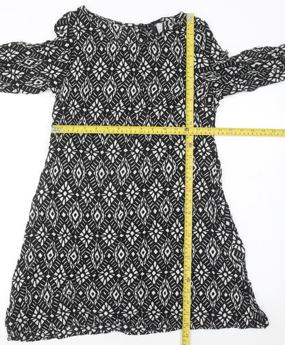 H&M Women’s Black Geometric Shift Dress Size 6 3/4 Sleeve