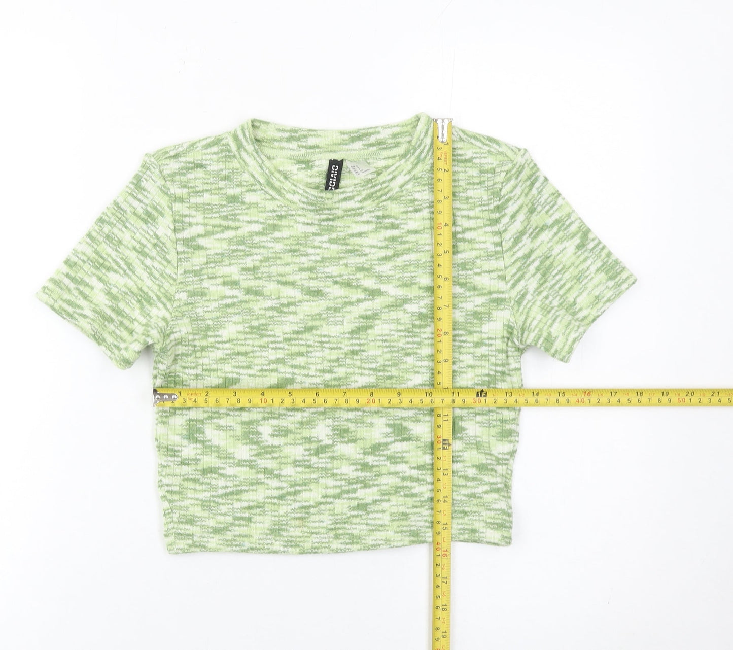 H&M Divided Women’s Green Cropped T-Shirt Size S Slim Fit