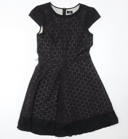Oasis Women’s Black Size 10 Fit & Flare Geometric Knee Dress