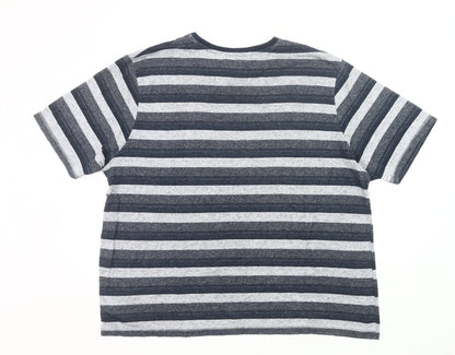 Maine New England Men’s Grey Black Striped XL Crew Neck T-Shirt