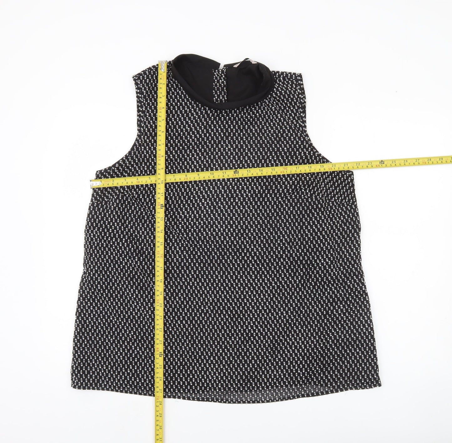 Tu Women’s Black Geometric Blouse Size 18 Sleeveless High Neck