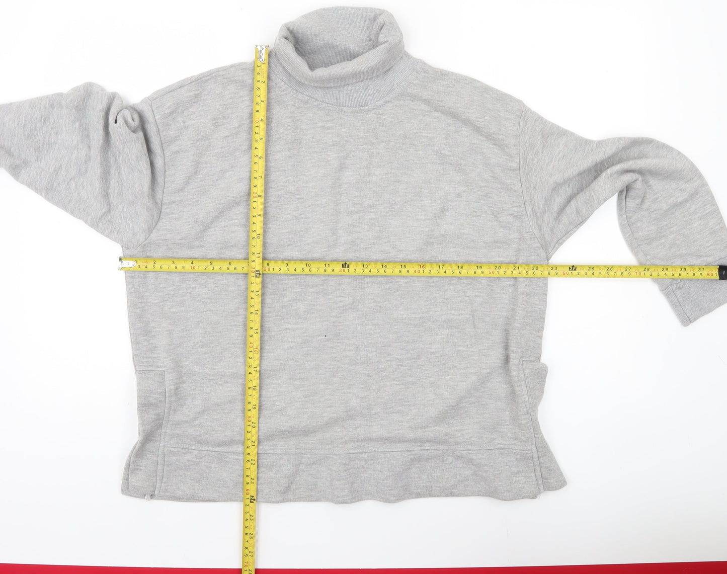 PrettyLittleThing Women’s Grey Roll Neck Sweatshirt UK 8