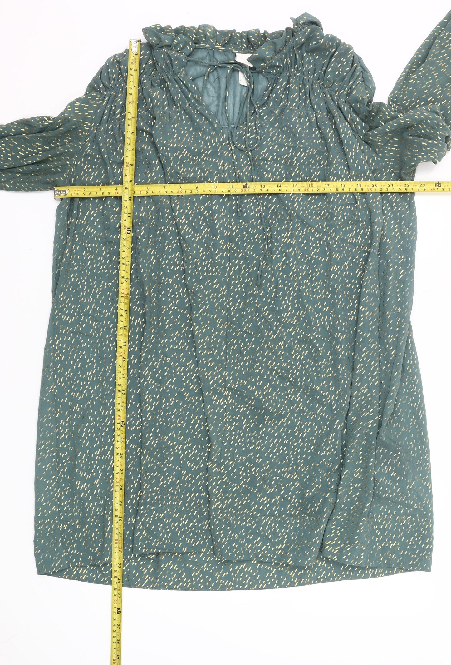 H&M Women Green Metallic Shift Dress Size 12 Long Sleeve Ruffle V-Neck