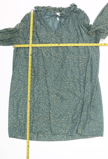 H&M Women Green Metallic Shift Dress Size 12 Long Sleeve Ruffle V-Neck
