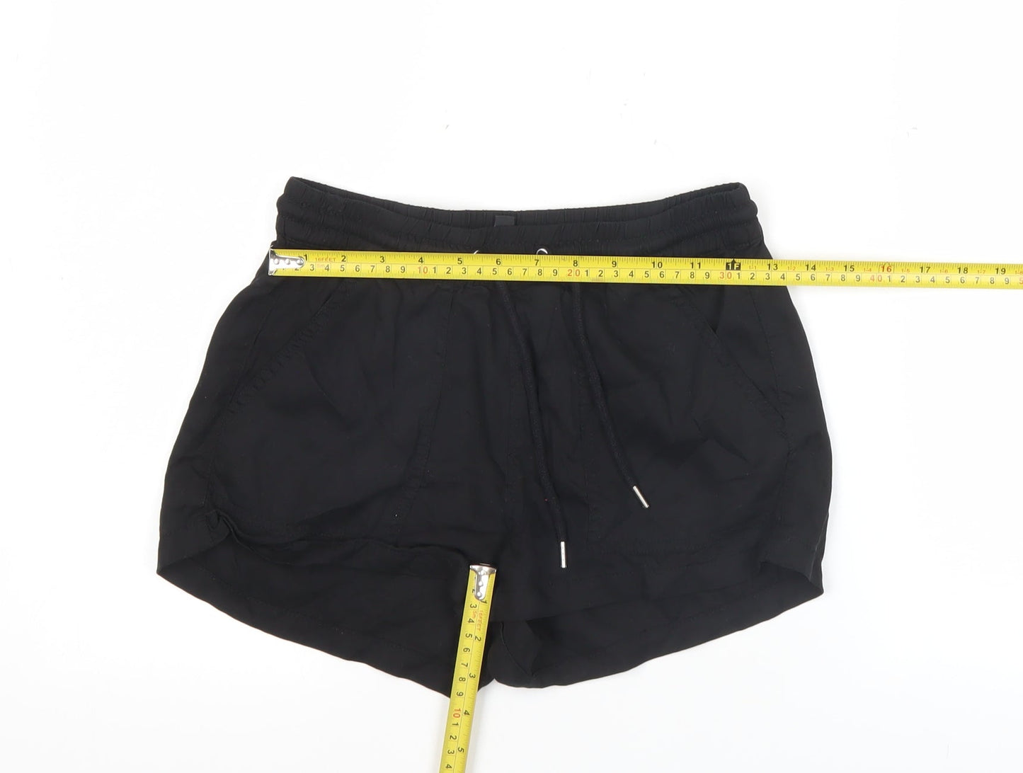 H&M Women Black Size 4 Regular Shorts 100% Lyocell Drawstring