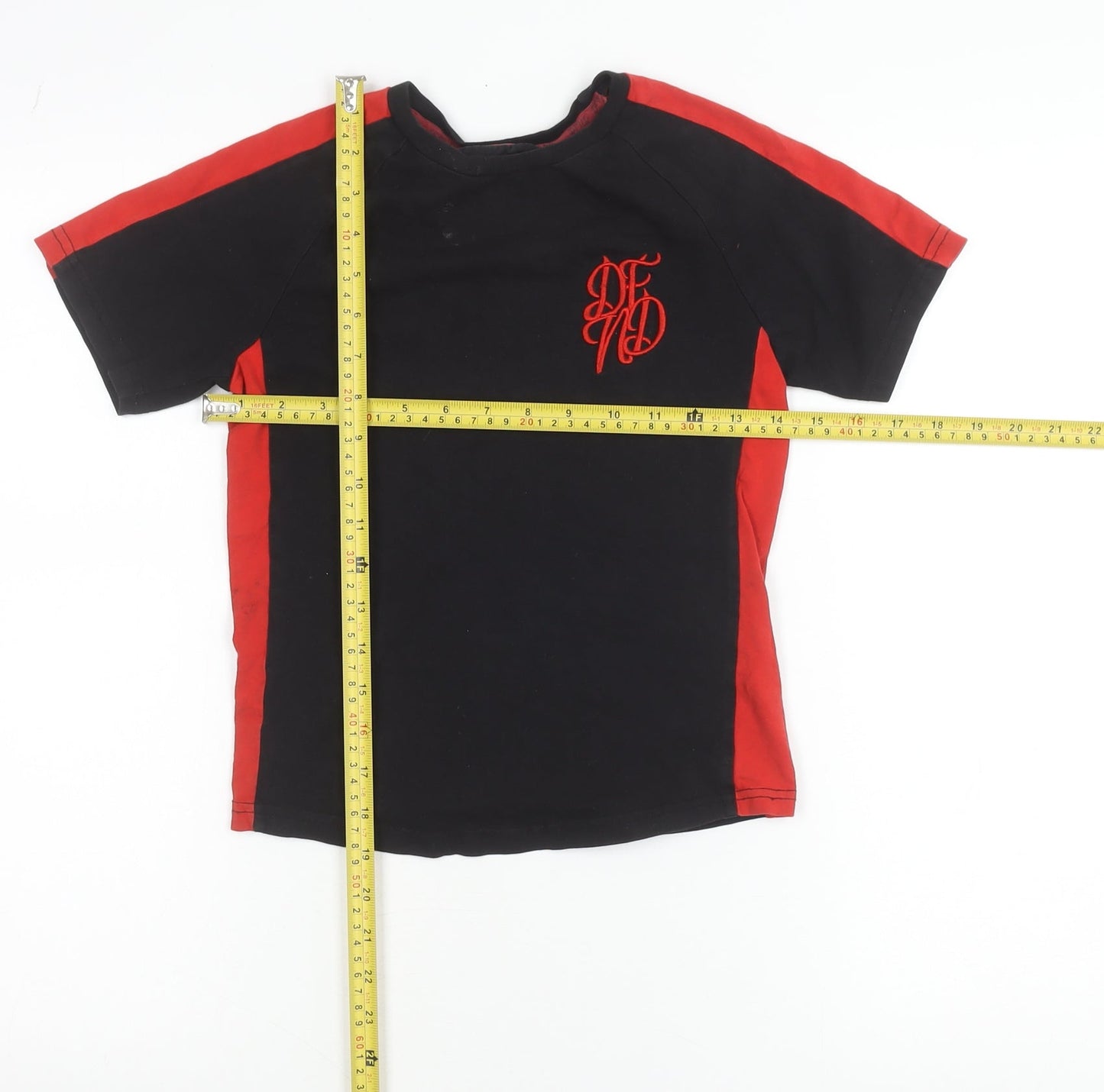 DFND Boys Black Red Colourblock Logo Crew Neck T-Shirt 7-8 Years